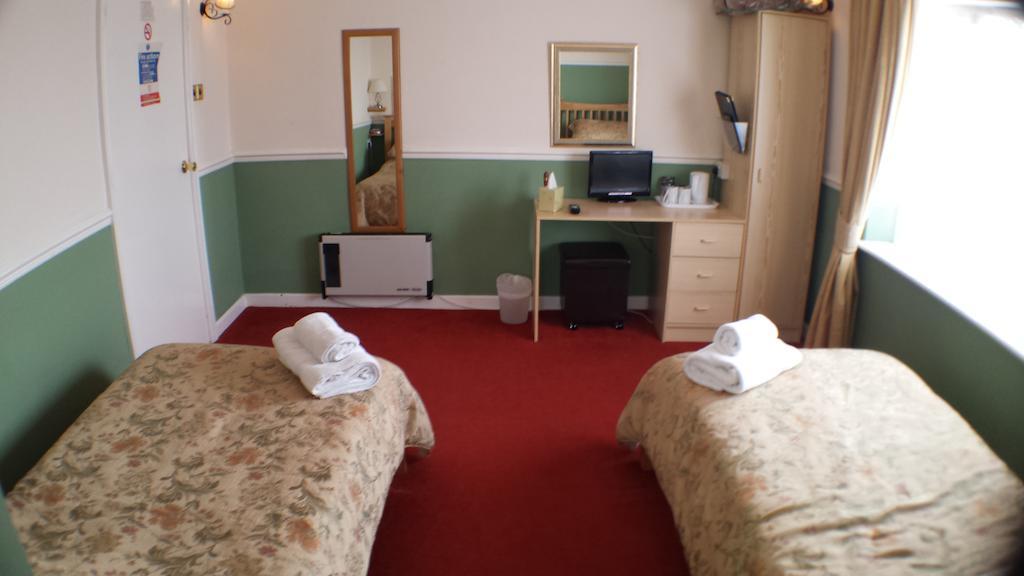 Wood Fen Lodge Littleport Room photo