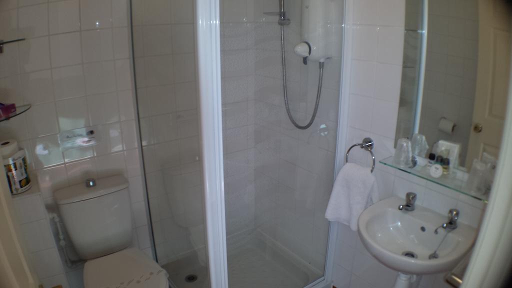 Wood Fen Lodge Littleport Room photo